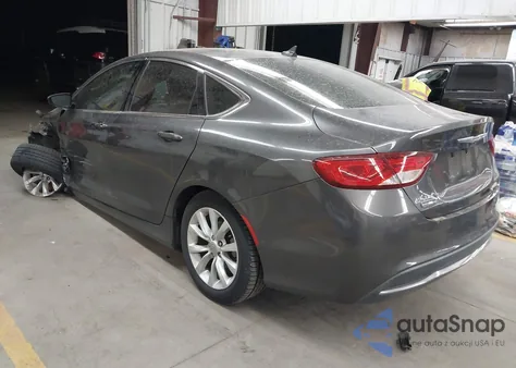 2015 Chrysler 200 C z USA, uszkodzony, nr VIN 1C3CCCCB7FN645828